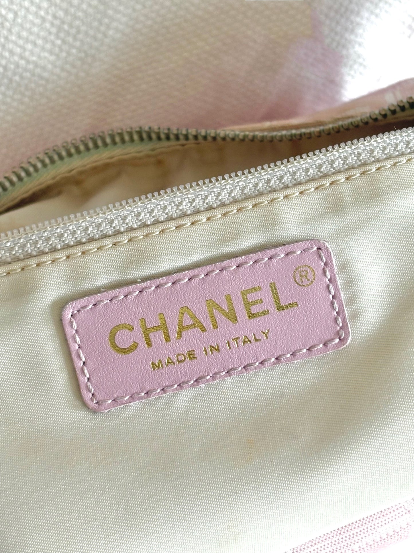 CHANEL PINK TRAVEL LINE NYLON SHOULDER BAG