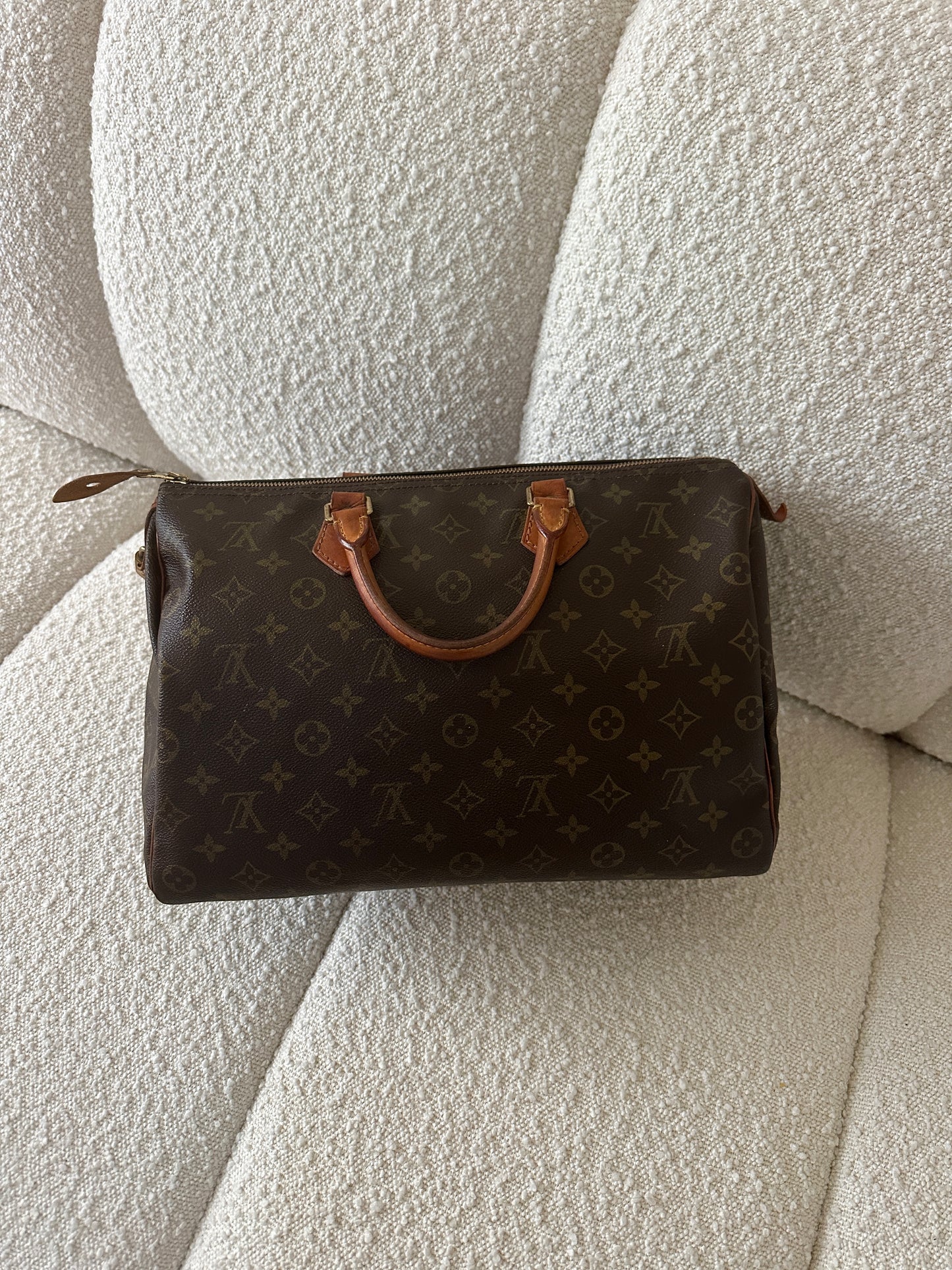 LOUIS VUITTON SPEEDY 35 MONOGRAM