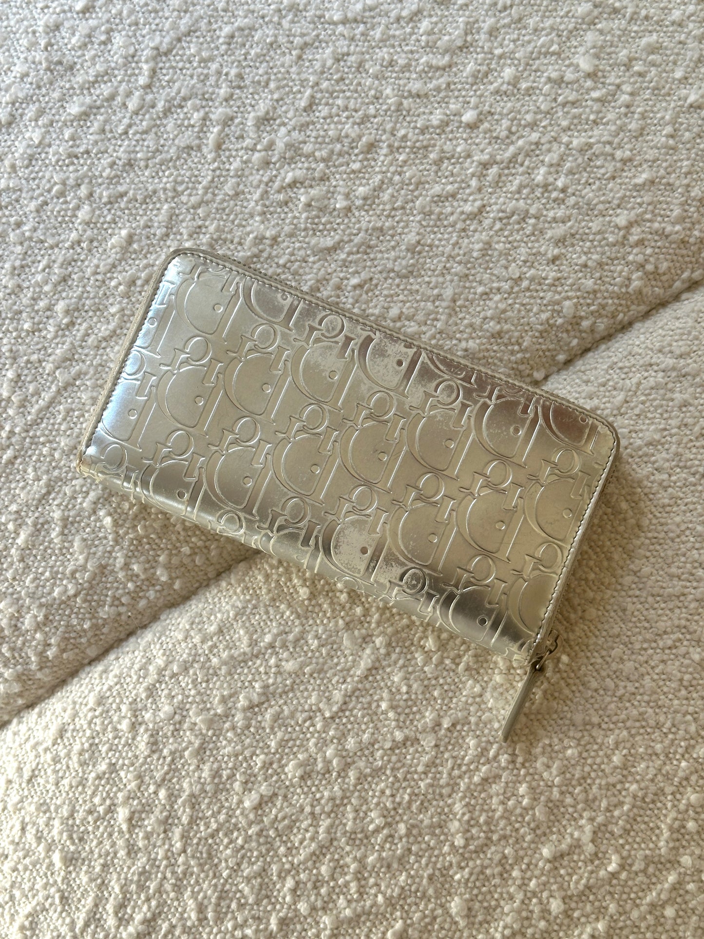 DIOR SILVER DIORISSIMO ZIP WALLET