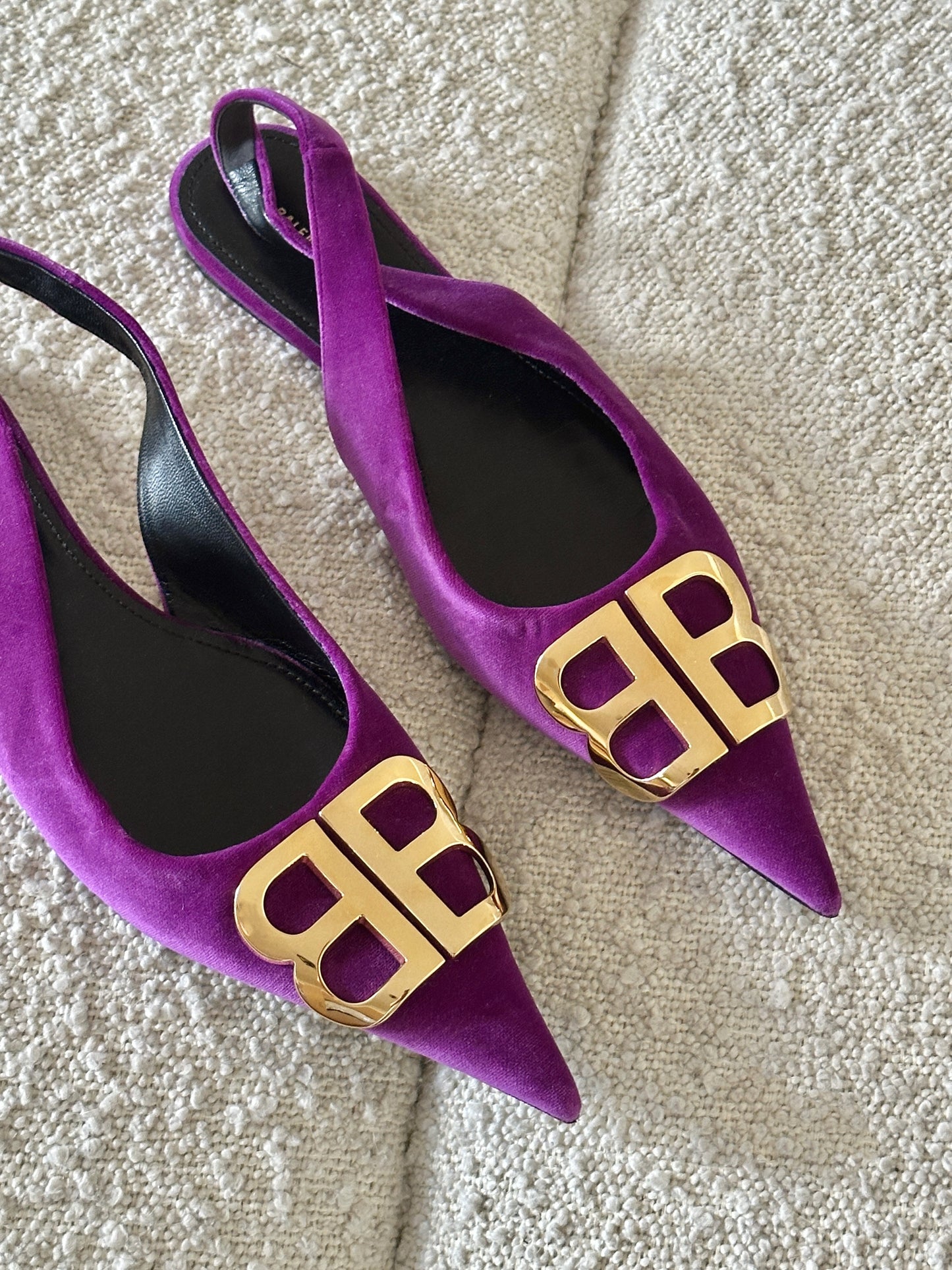 BALENCIAGA BB KNIFE VELVET SLINGBACK FLATS