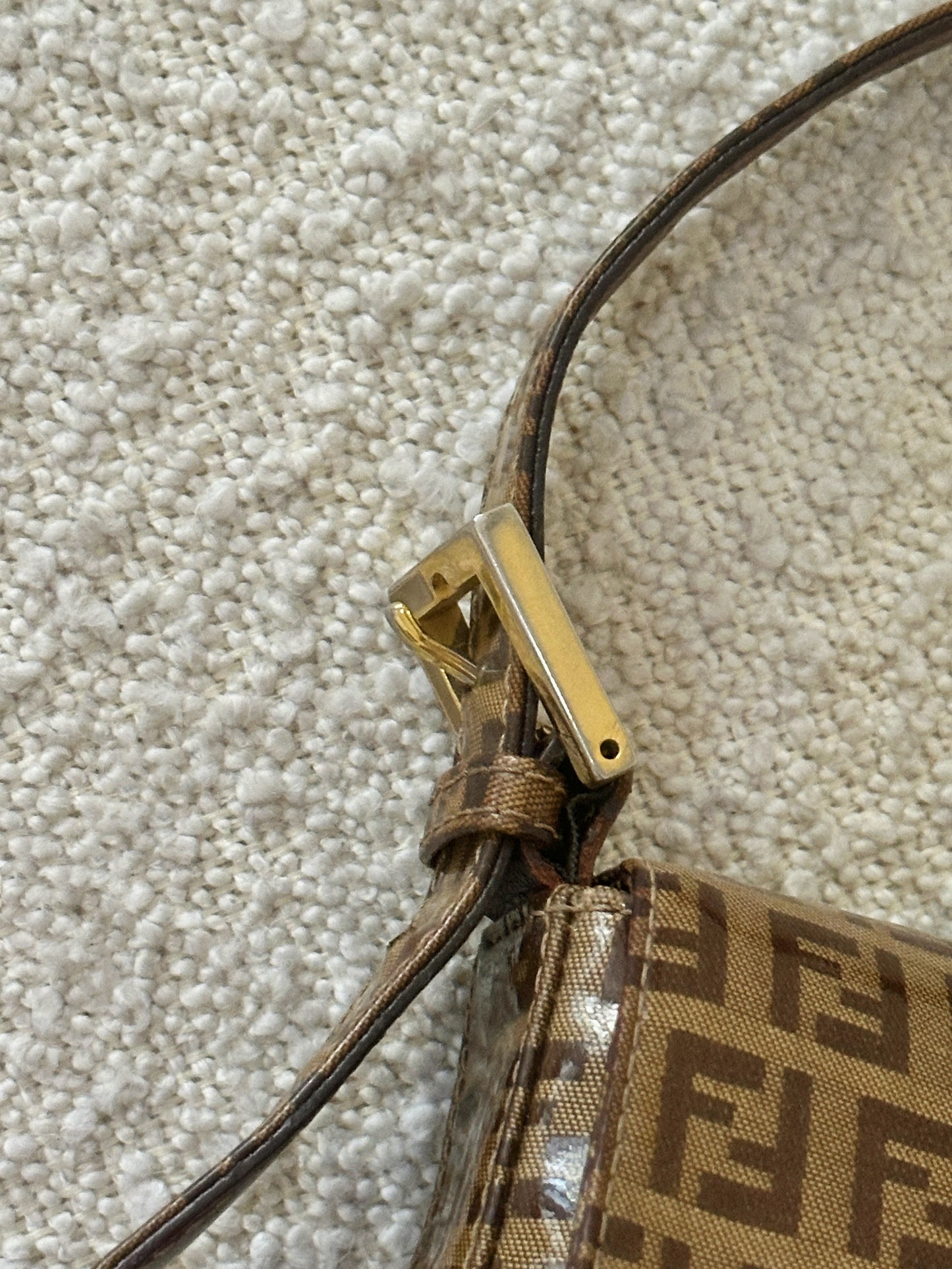 FENDI ZUCCHINO PATENT BAGUETTE SHOULDER BAG