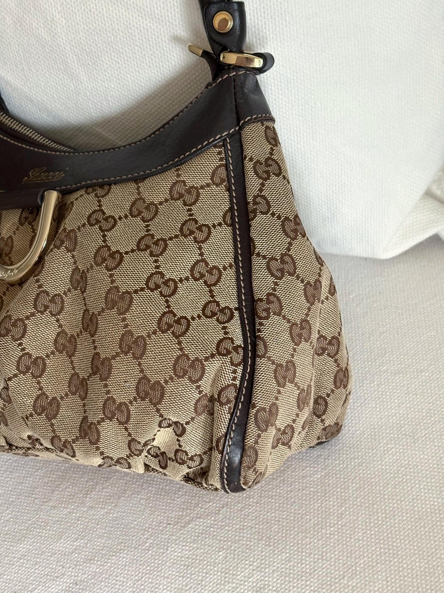 GUCCI GUCCISSIMA ABBEY D RING BAG