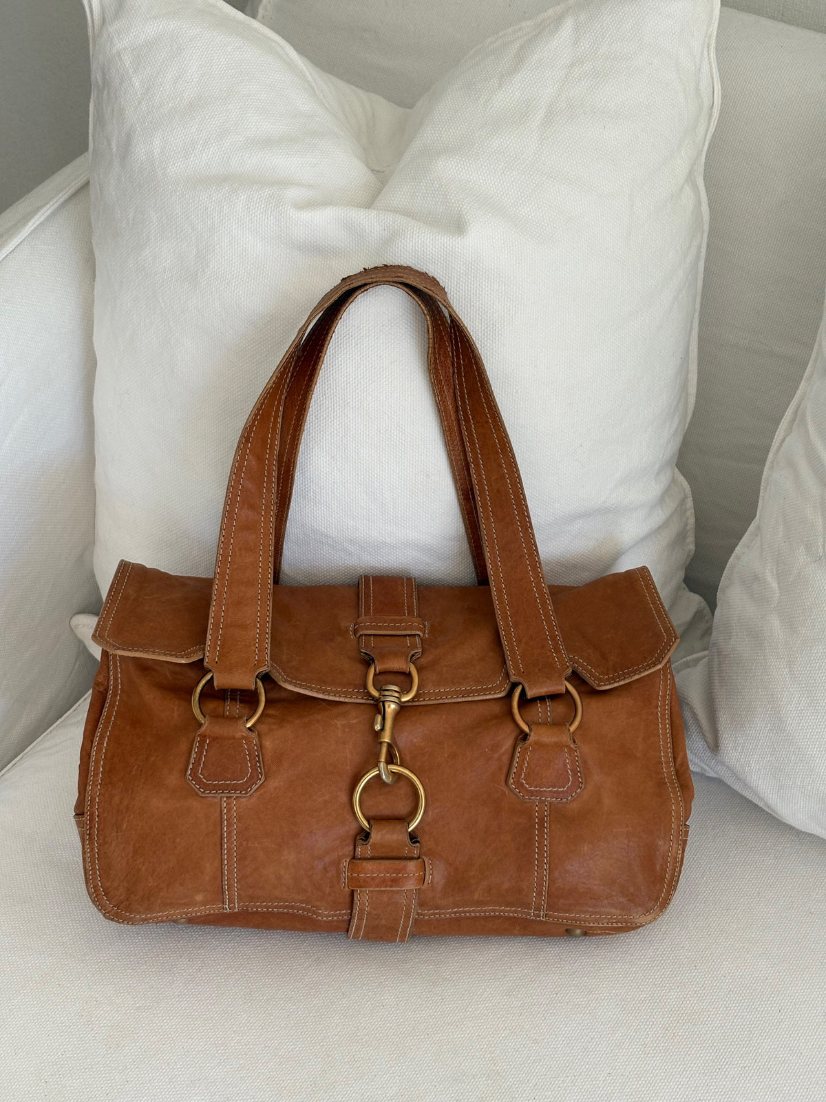 ARCHIVE CAMEL LEATHER LOCK SHOULDER BAG