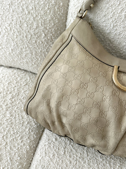 GUCCI BEIGE GUCCISSIMA ABBEY D RING BAG