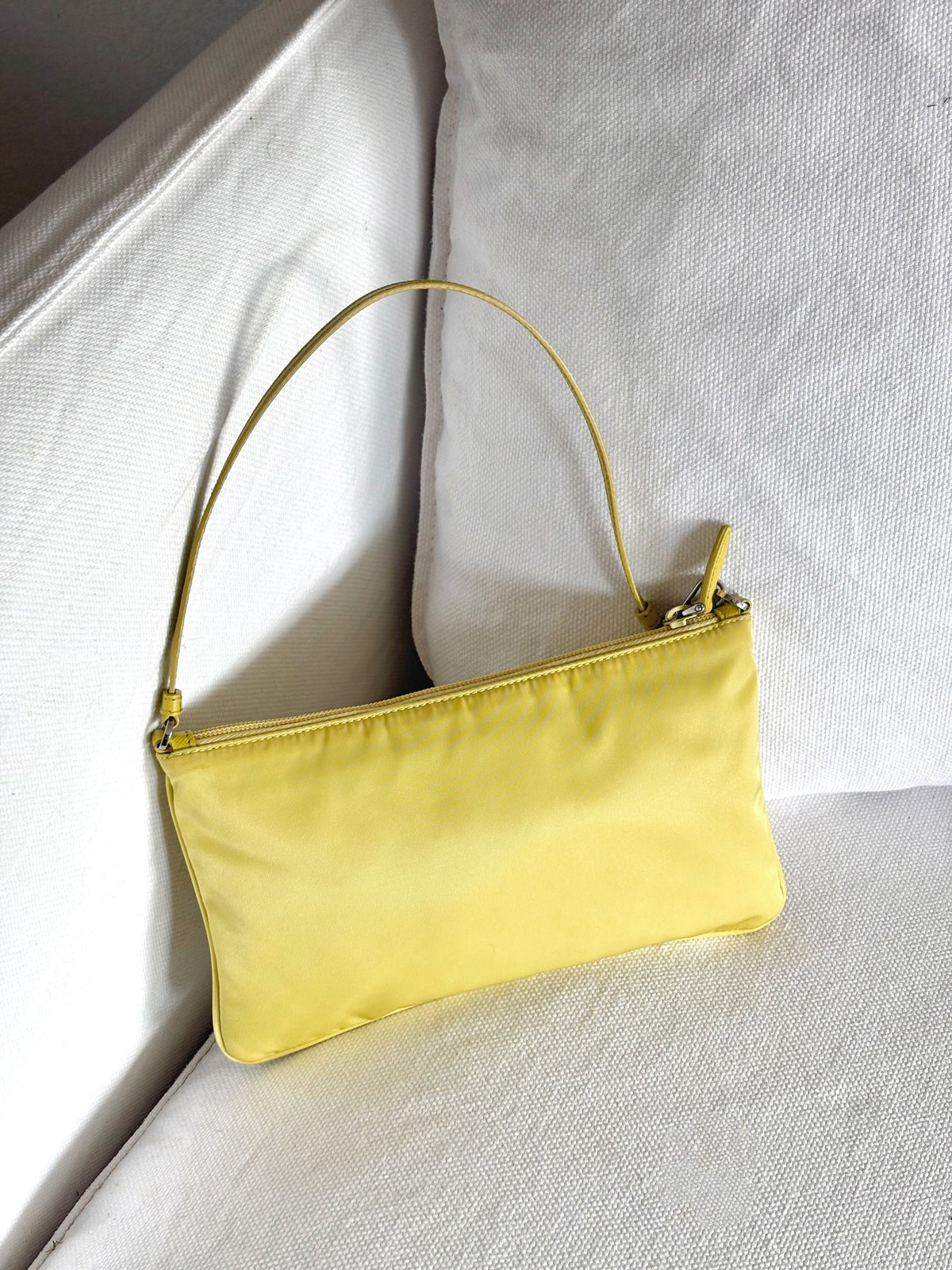 RE-NYLON YELLOW VELA SHOULDER BAG
