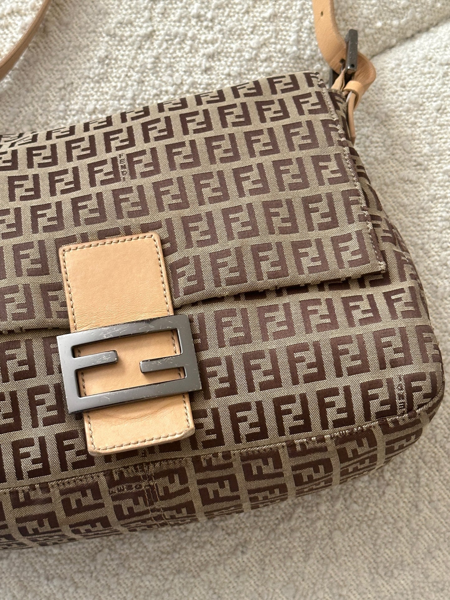 FENDI ZUCCHINO MAMMA BAGUETTE SHOULDER BAG