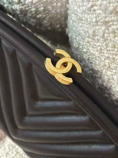 CHANEL LAMBSKIN CHEVRON QUILTED CLUTCH