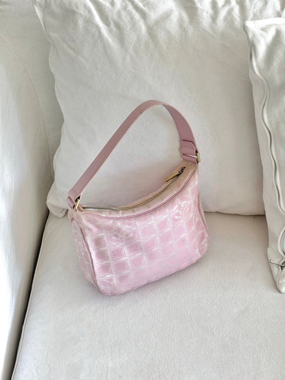 CHANEL PINK TRAVEL LINE NYLON SHOULDER BAG