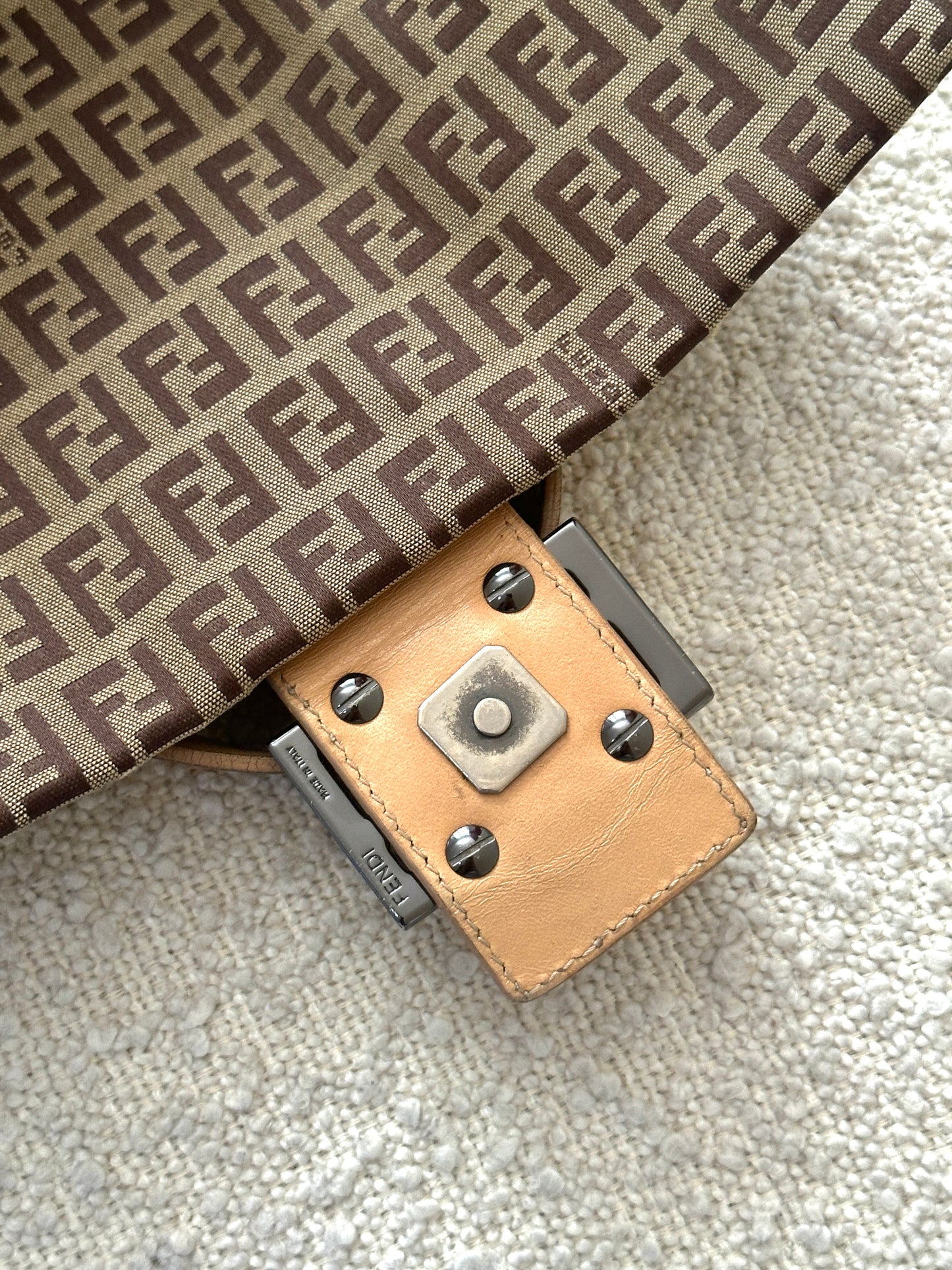 FENDI ZUCCHINO MAMMA BAGUETTE SHOULDER BAG