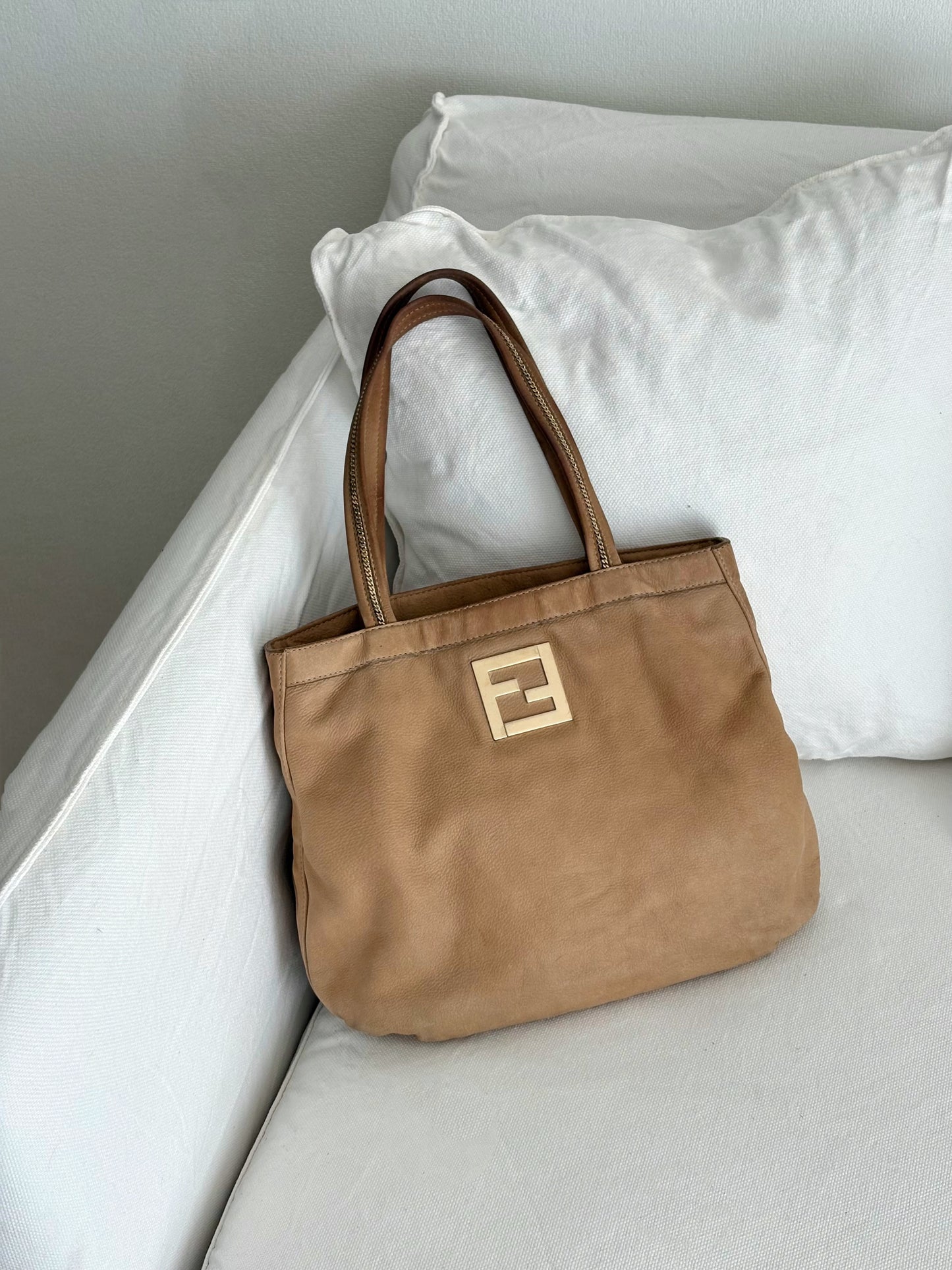FENDI BORSA CHAIN LEATHER TOTE BAG