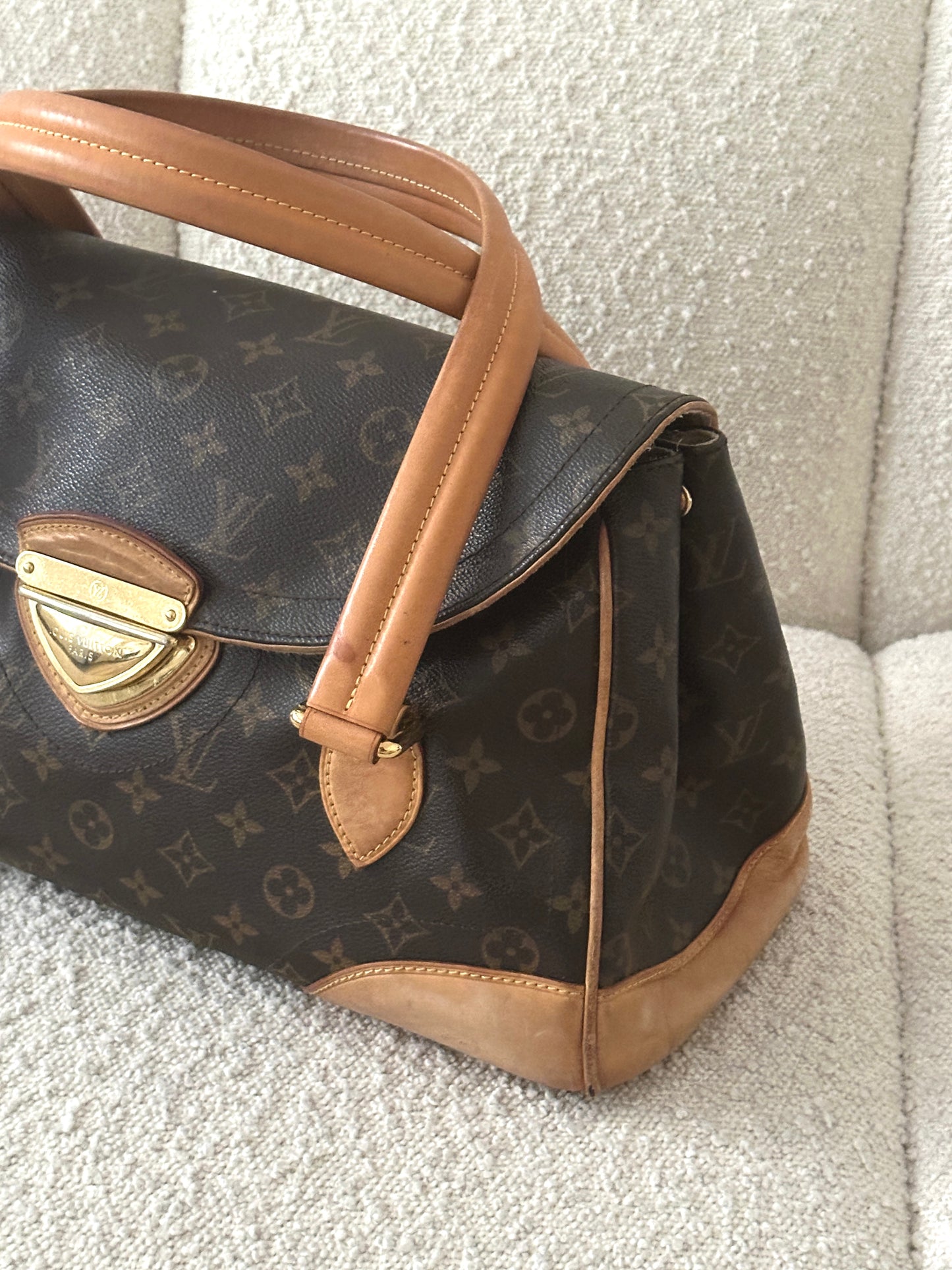 LOUIS VUITTON BEVERLY GM MONOGRAM SHOULDER BAG