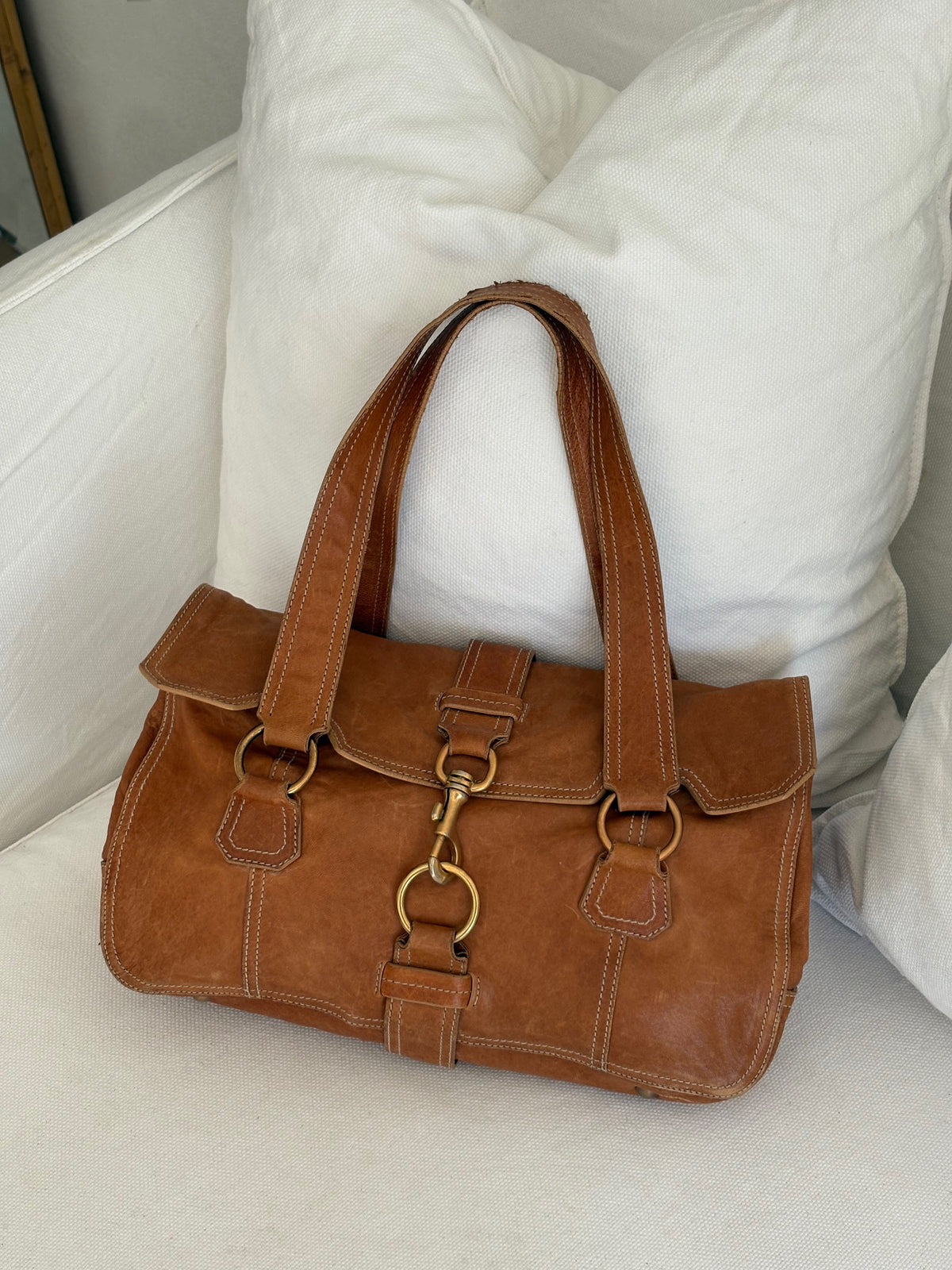 ARCHIVE CAMEL LEATHER LOCK SHOULDER BAG