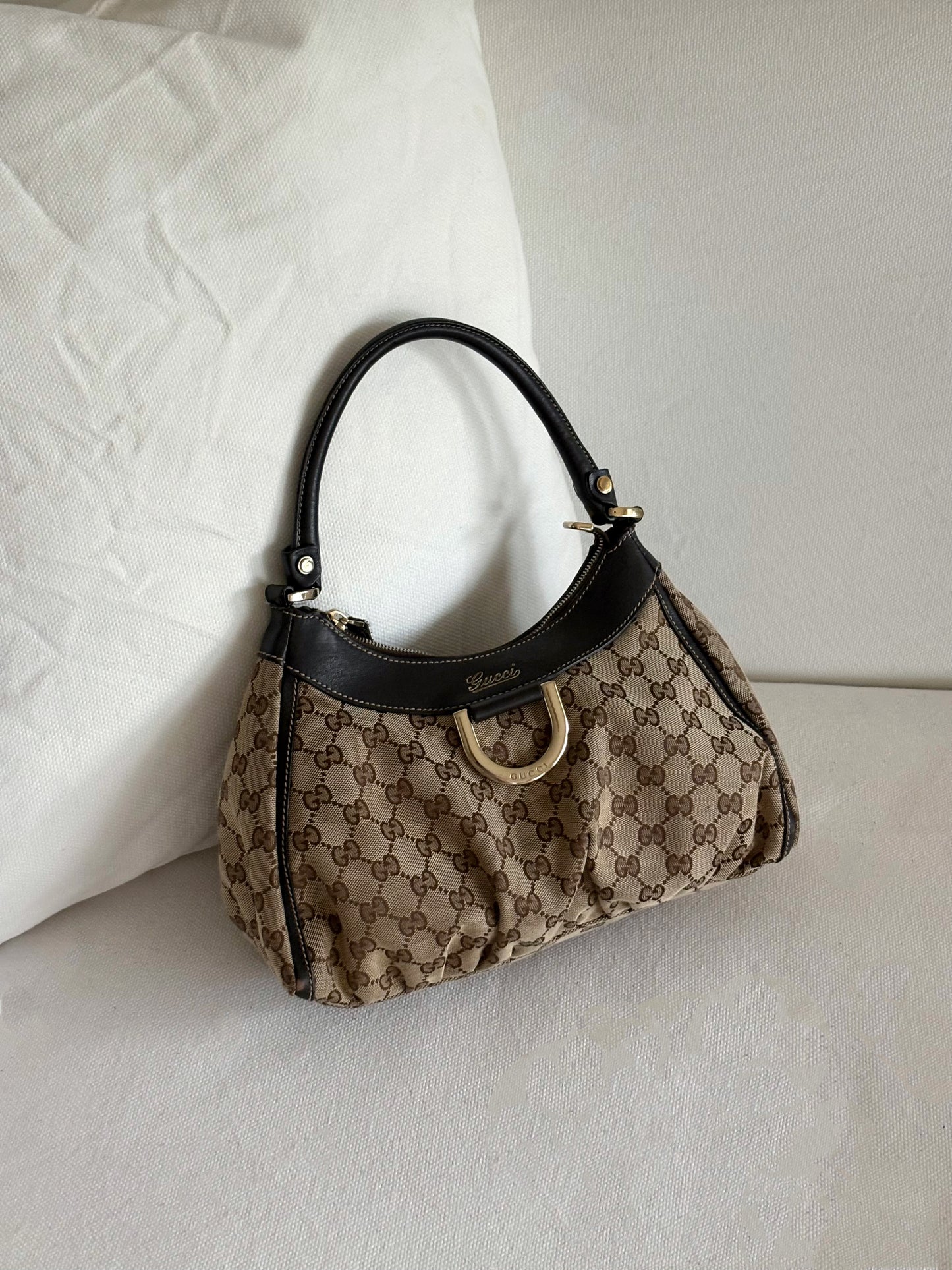 GUCCI GUCCISSIMA ABBEY D RING BAG