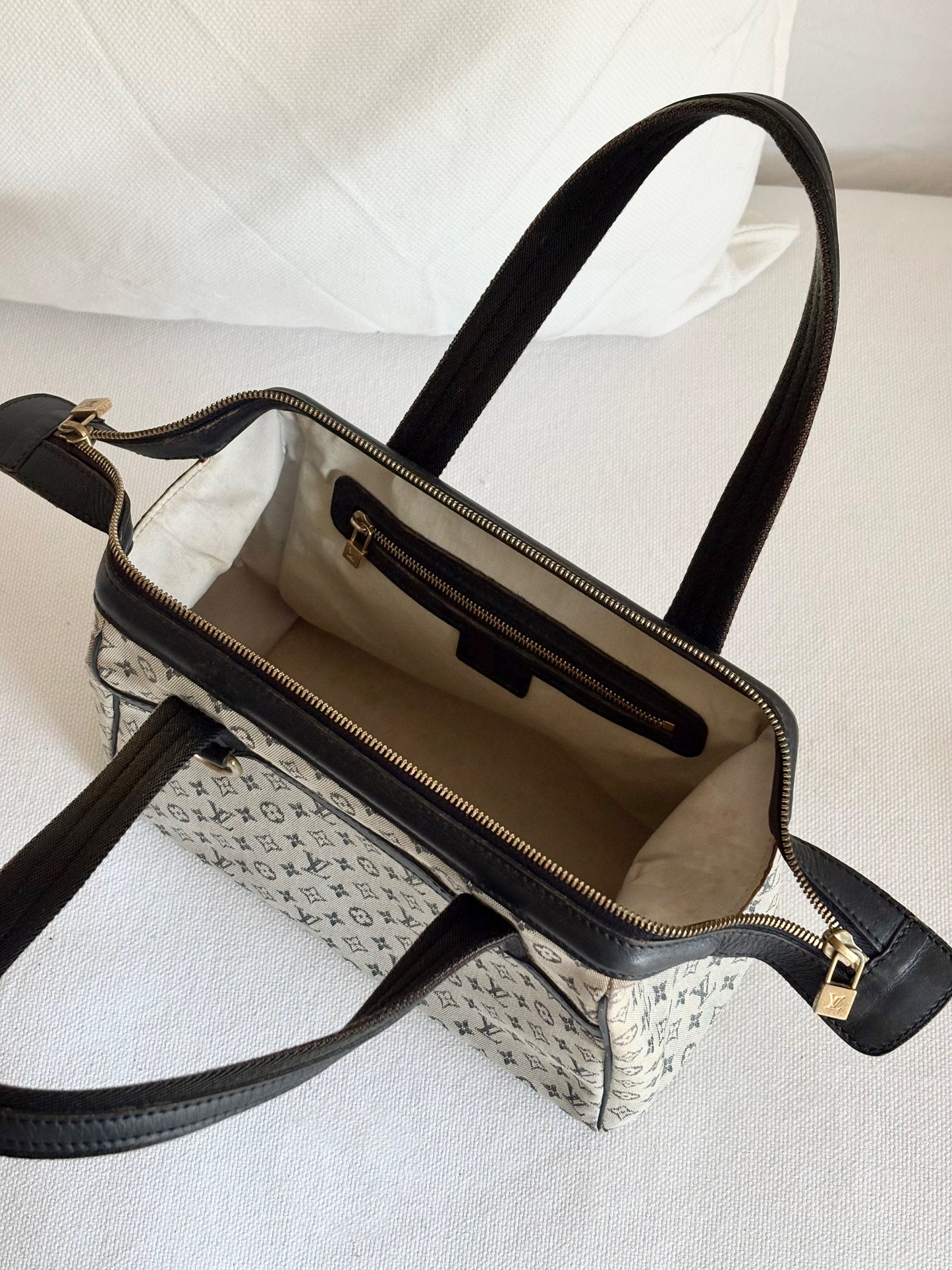 LOUIS VUITTON MONOGRAM MINI LIN CANVAS JOSEPHINE BAG