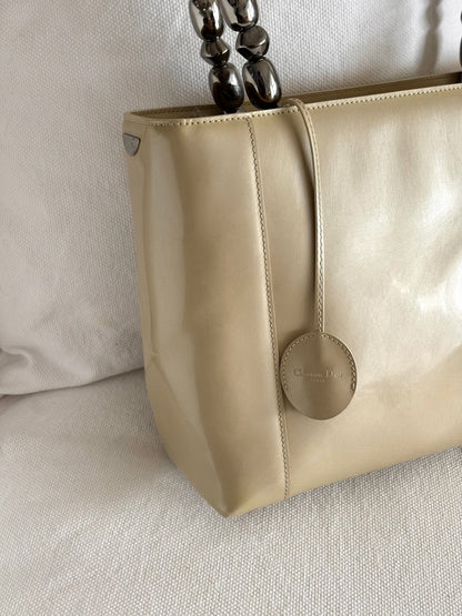 MALICE PEARL PATENT LEATHER BAG