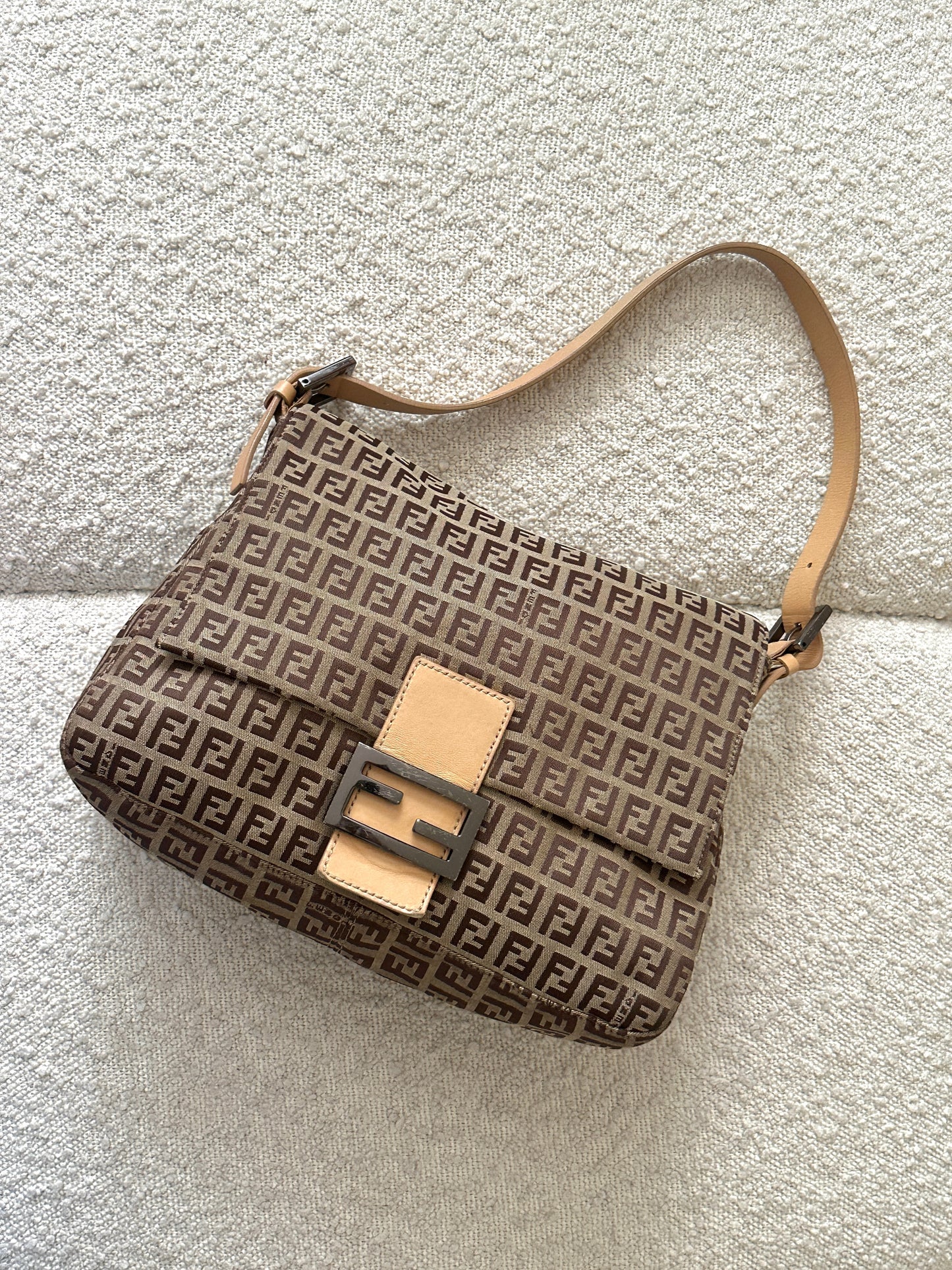 FENDI ZUCCHINO MAMMA BAGUETTE SHOULDER BAG