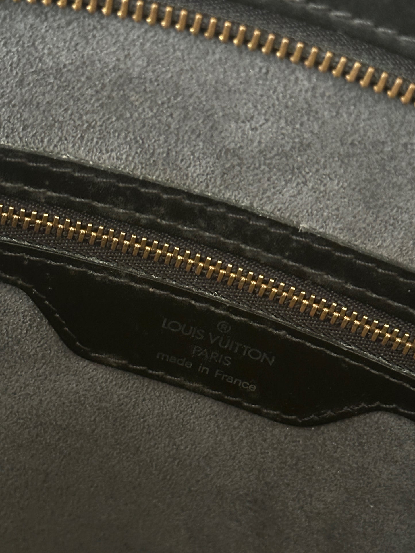 LOUIS VUITTON EPI SAINT JACQUES GM TOTE BAG