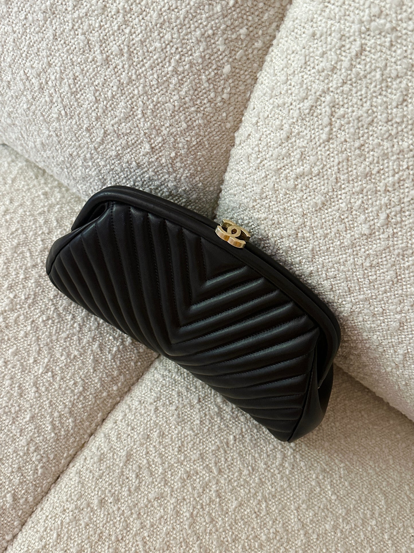 CHANEL LAMBSKIN CHEVRON QUILTED CLUTCH