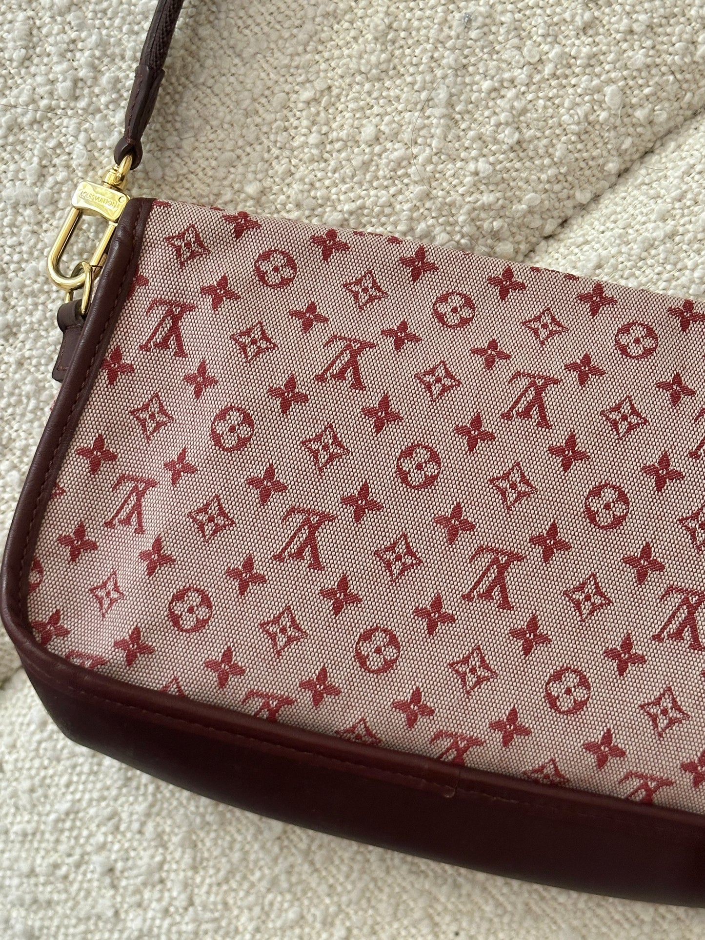 LOUIS VUITTON CHERRY MINI LIN MARJORIE SHOULDER BAG