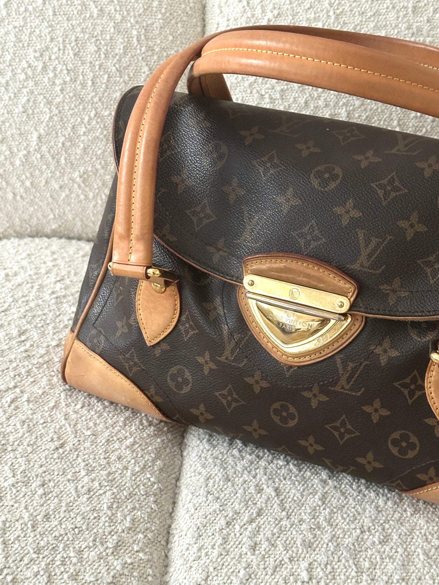 LOUIS VUITTON BEVERLY GM MONOGRAM SHOULDER BAG