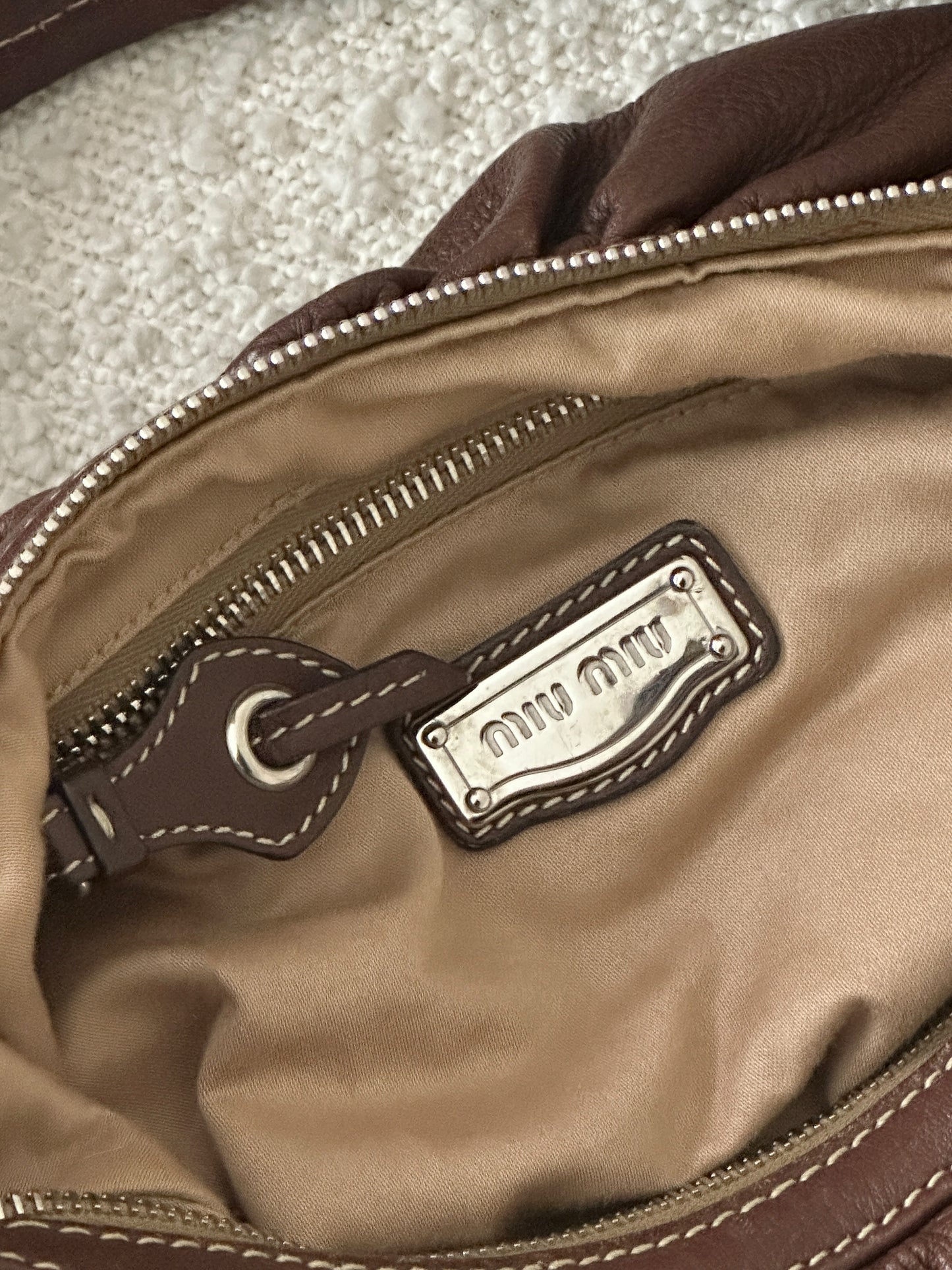 MIU MIU VITELLO BOW LEATHER HOBO BAG