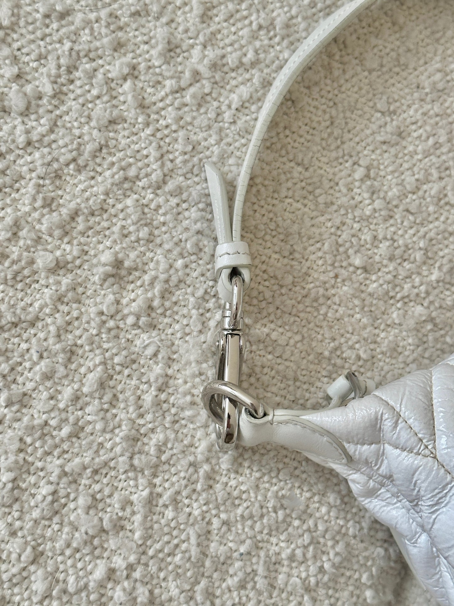 MIU MIU MATELASSÉ SPIRIT CIRE SHOULDER BAG