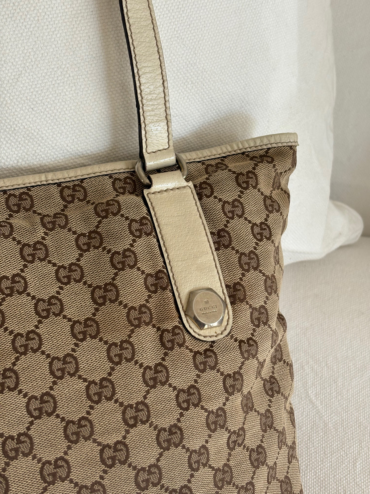 MONOGRAM GG CHARMY TOTE BAG
