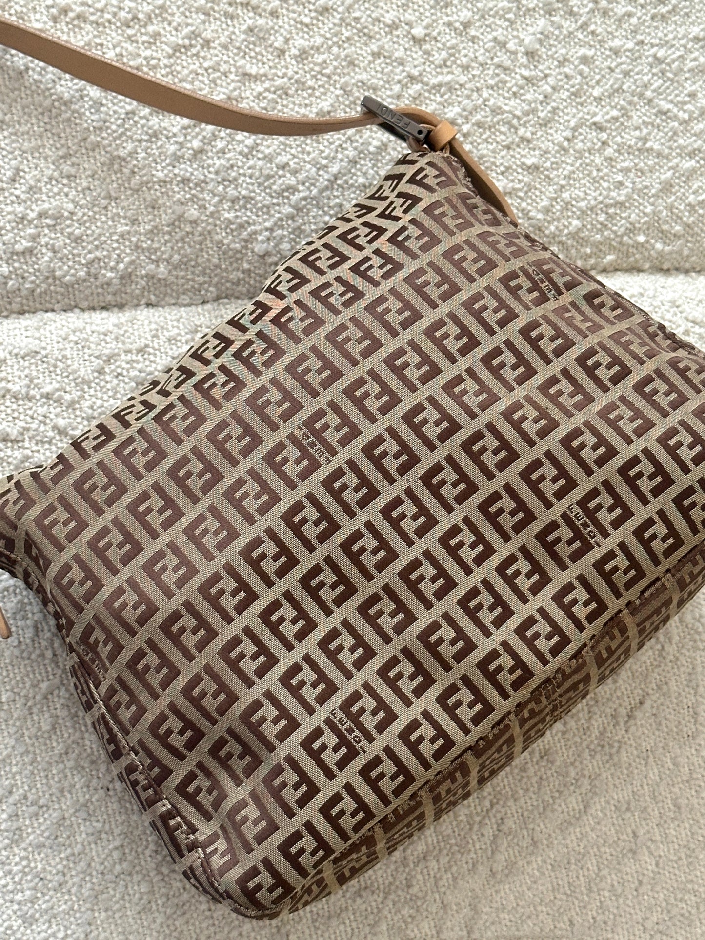 FENDI ZUCCHINO MAMMA BAGUETTE SHOULDER BAG