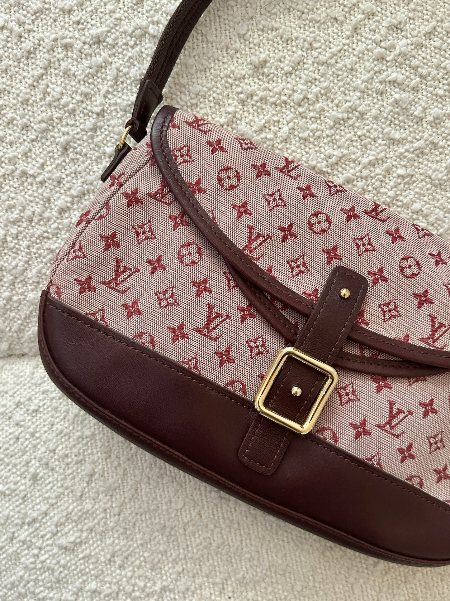 LOUIS VUITTON CHERRY MINI LIN MARJORIE SHOULDER BAG