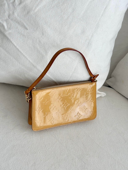 LOUIS VUITTON VERNIS LEXINGTON POCHETTE