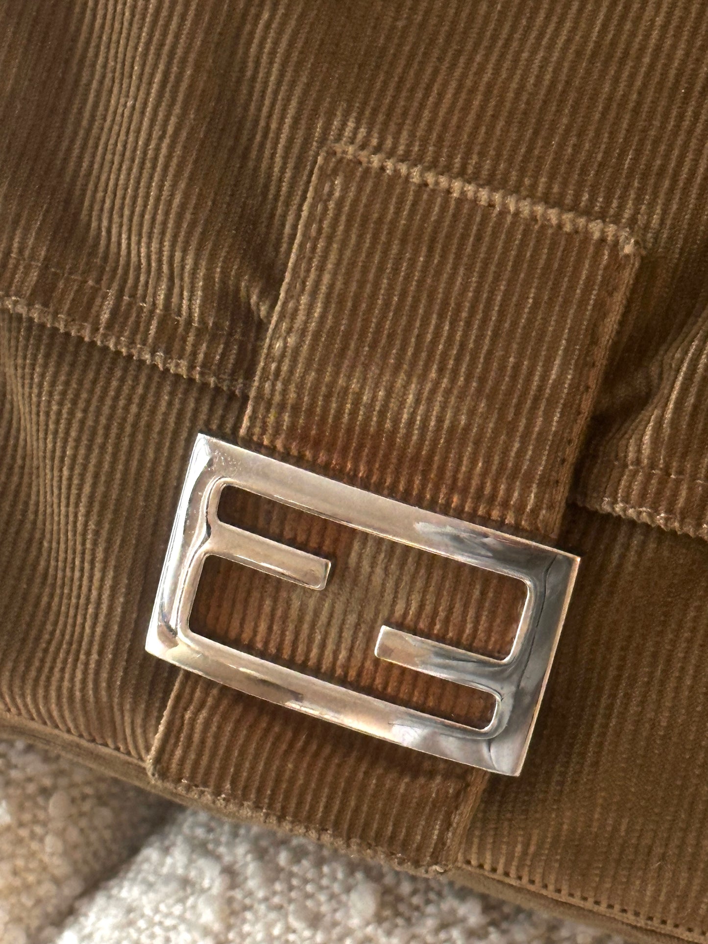 FENDI BEIGE MAMMA BAGUETTE CORDUROY BAG