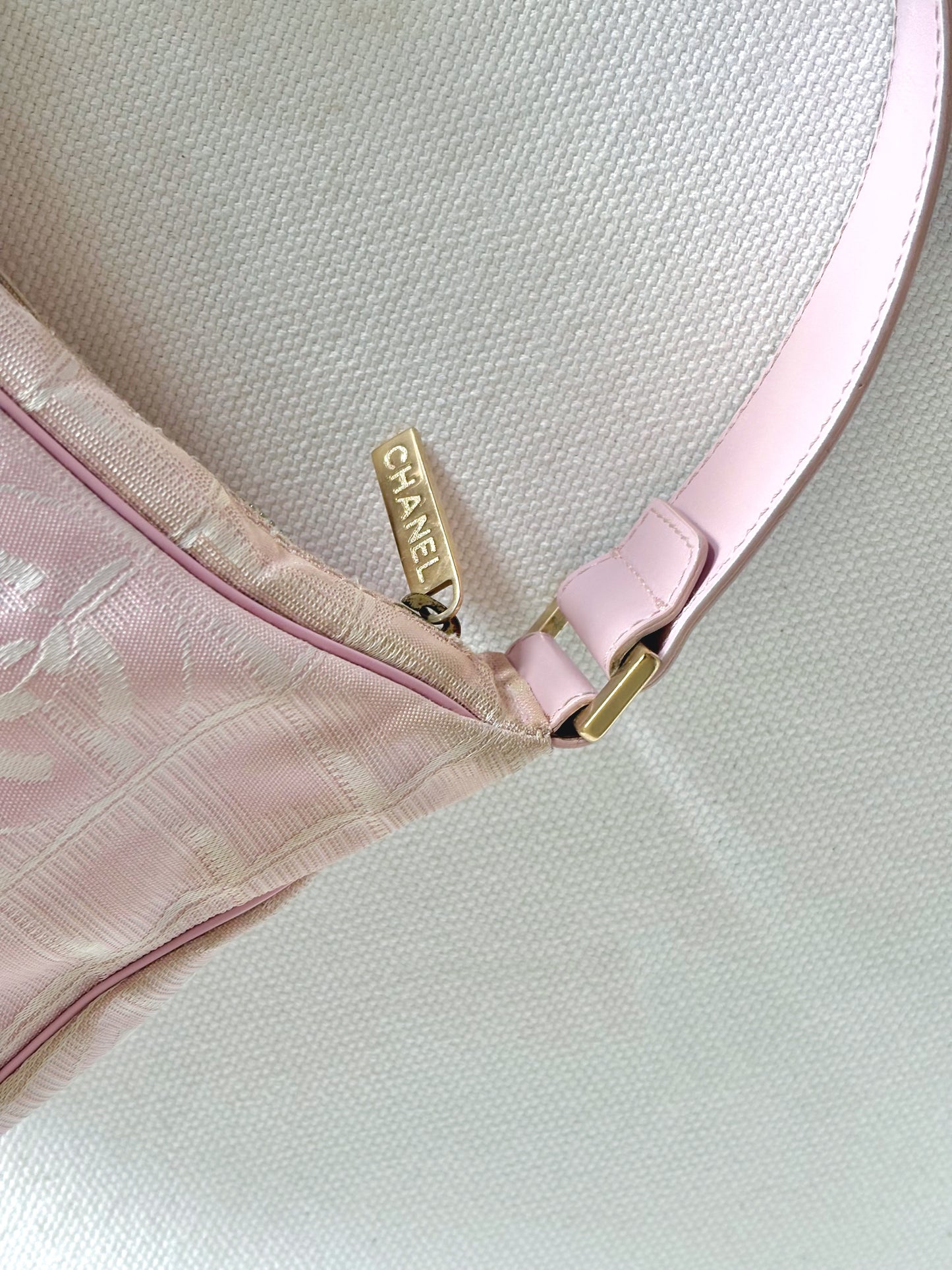 CHANEL PINK TRAVEL LINE NYLON SHOULDER BAG