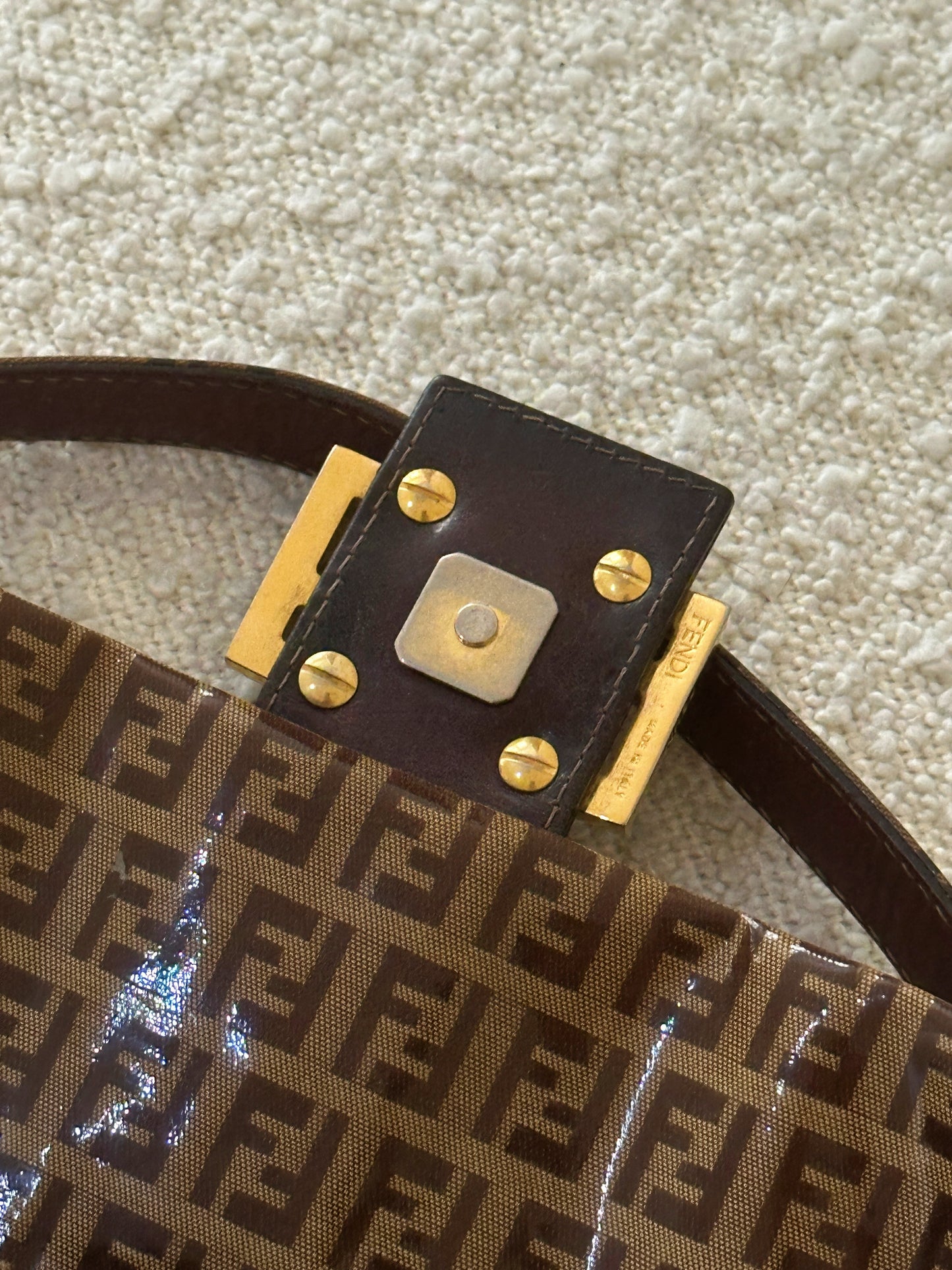 FENDI ZUCCHINO PATENT BAGUETTE SHOULDER BAG