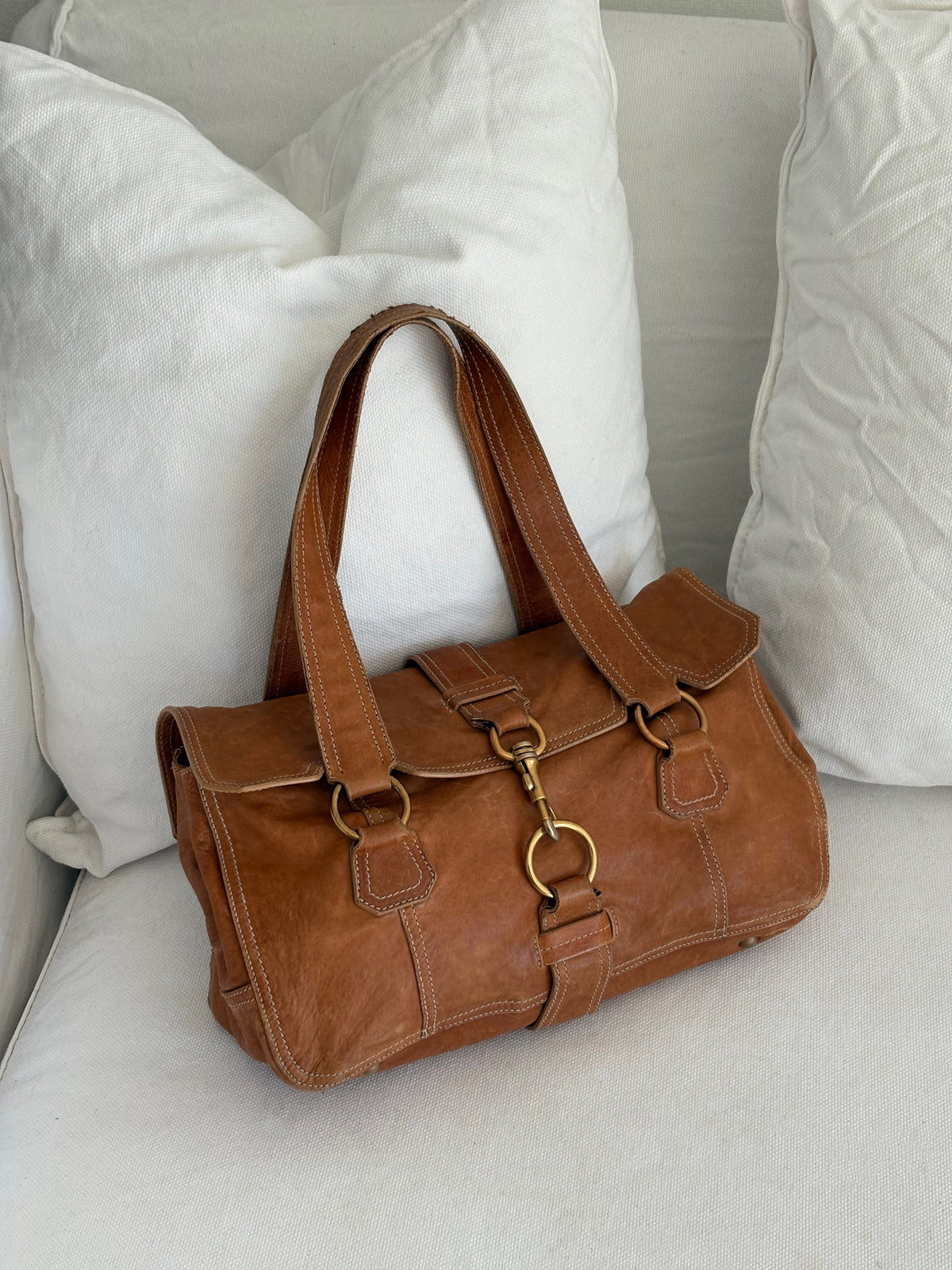 ARCHIVE CAMEL LEATHER LOCK SHOULDER BAG
