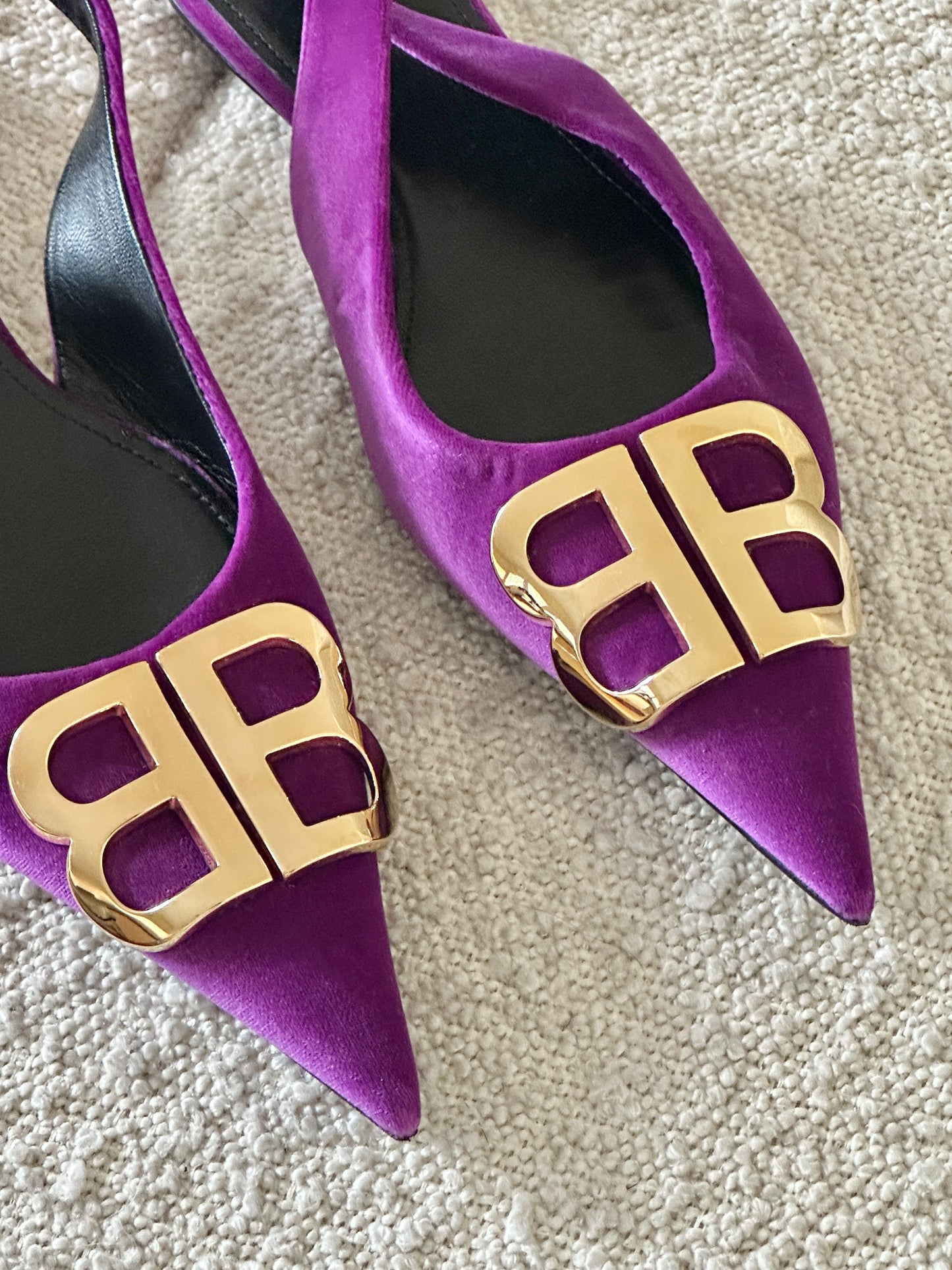 BALENCIAGA BB KNIFE VELVET SLINGBACK FLATS