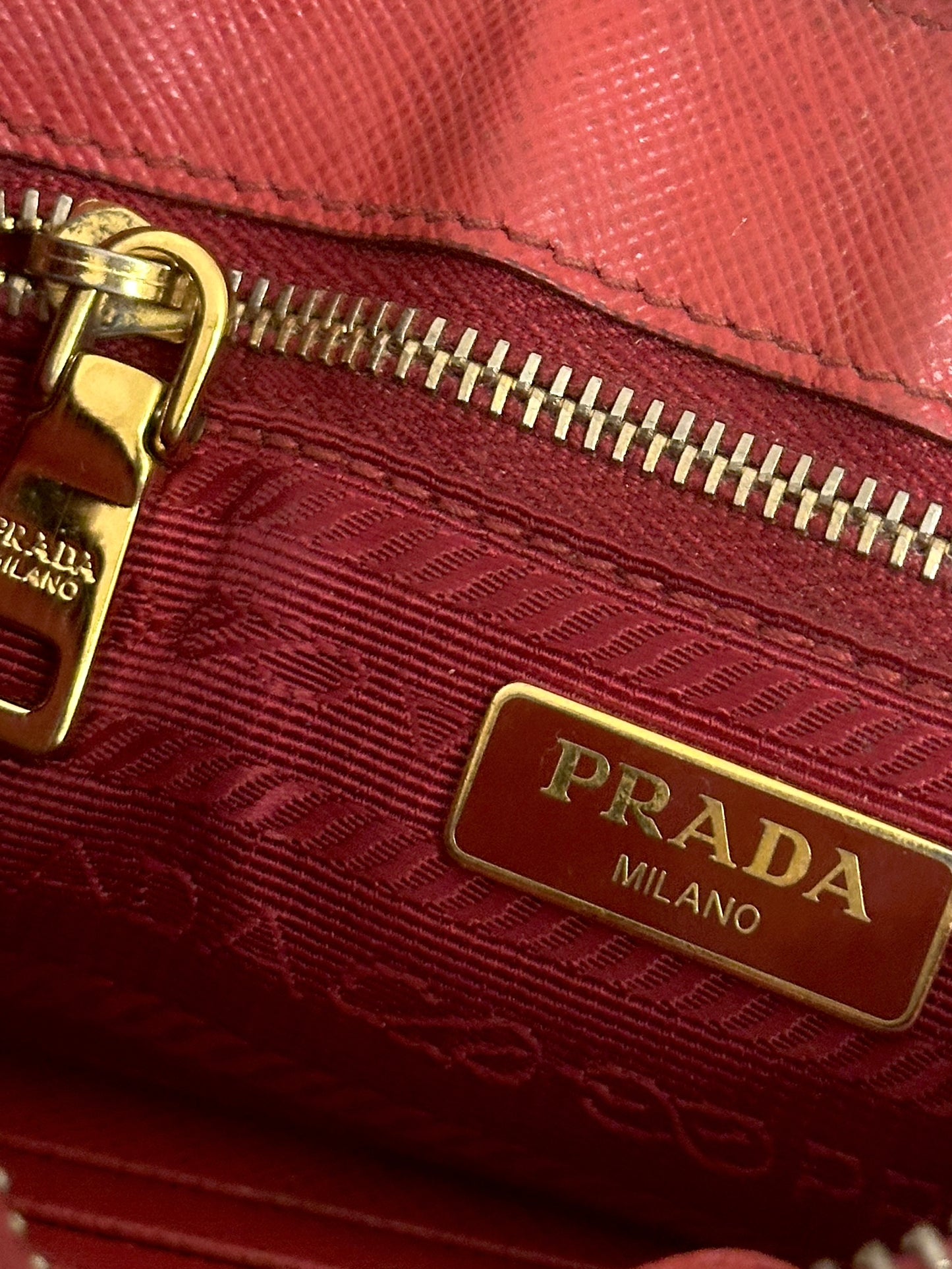 PRADA RED SAFFIANO LEATHER SHOULDER BAG