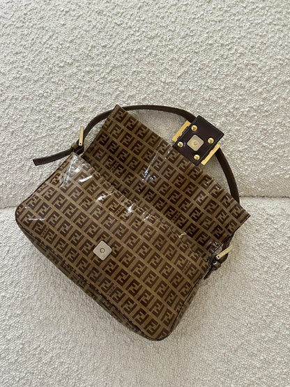 FENDI ZUCCHINO PATENT BAGUETTE SHOULDER BAG