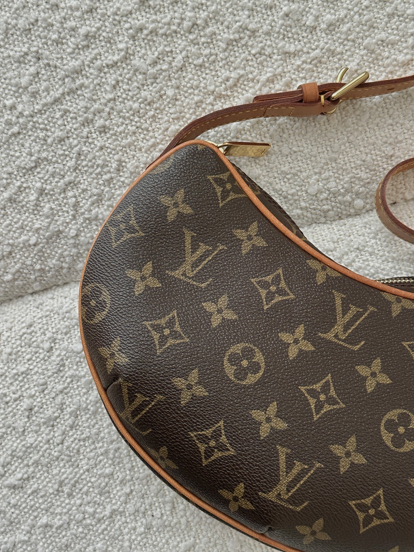 LOUIS VUITTON MONOGRAM CROISSANT PM SHOULDER BAG