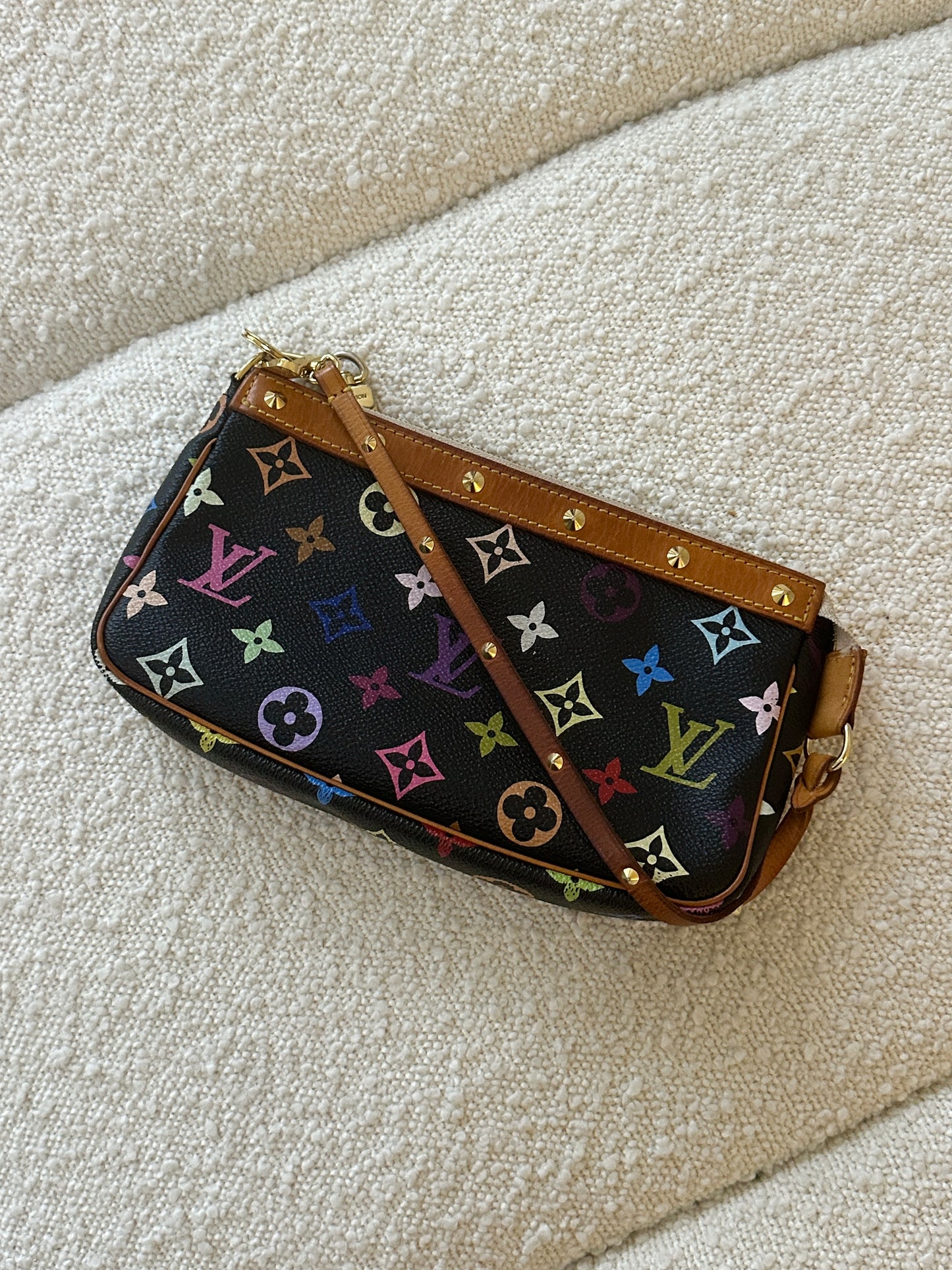 LOUIS VUITTON MULTICOLOUR  BLACK POCHETTE