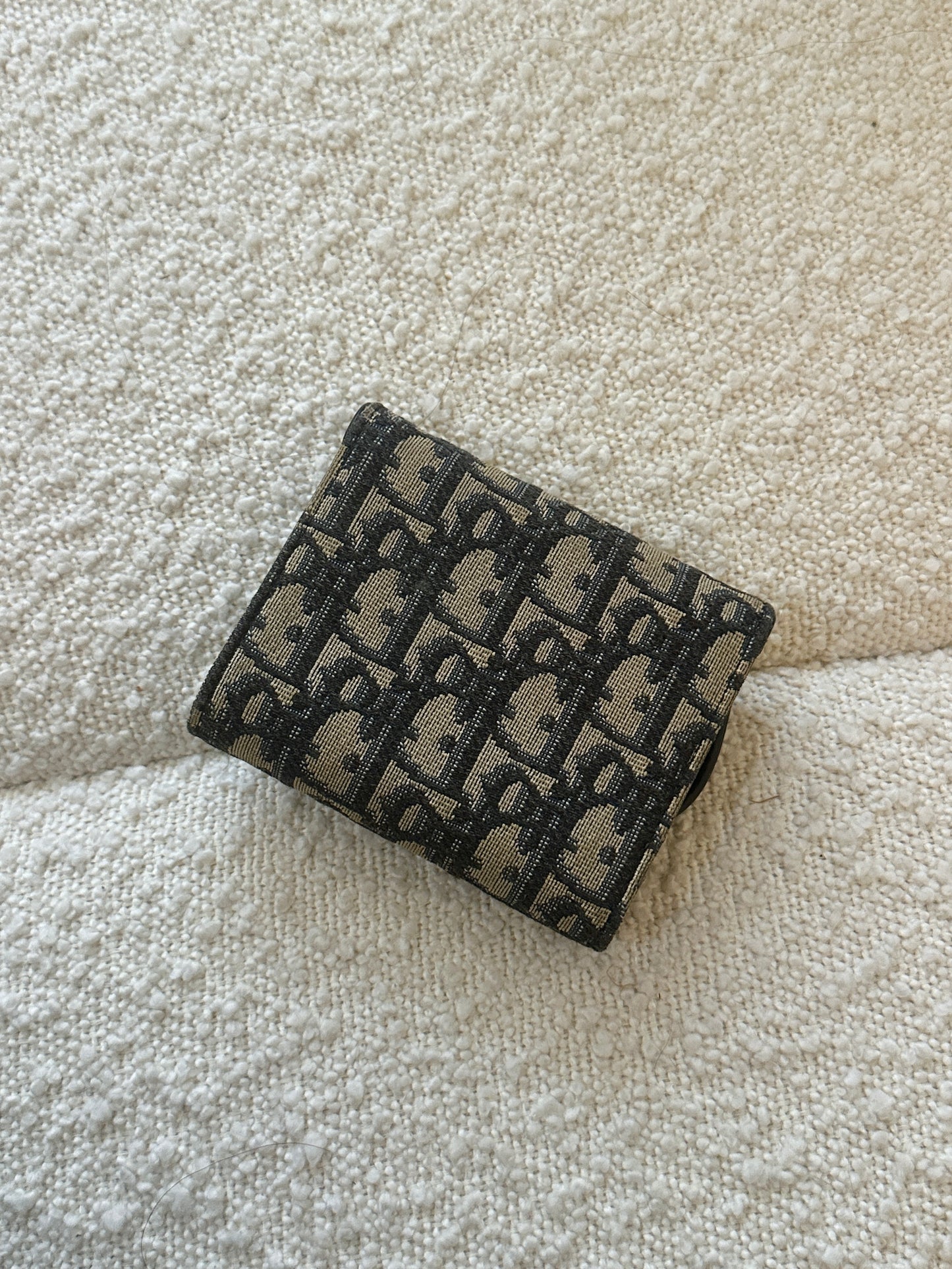 DIOR SADDLE LOTUS WALLET