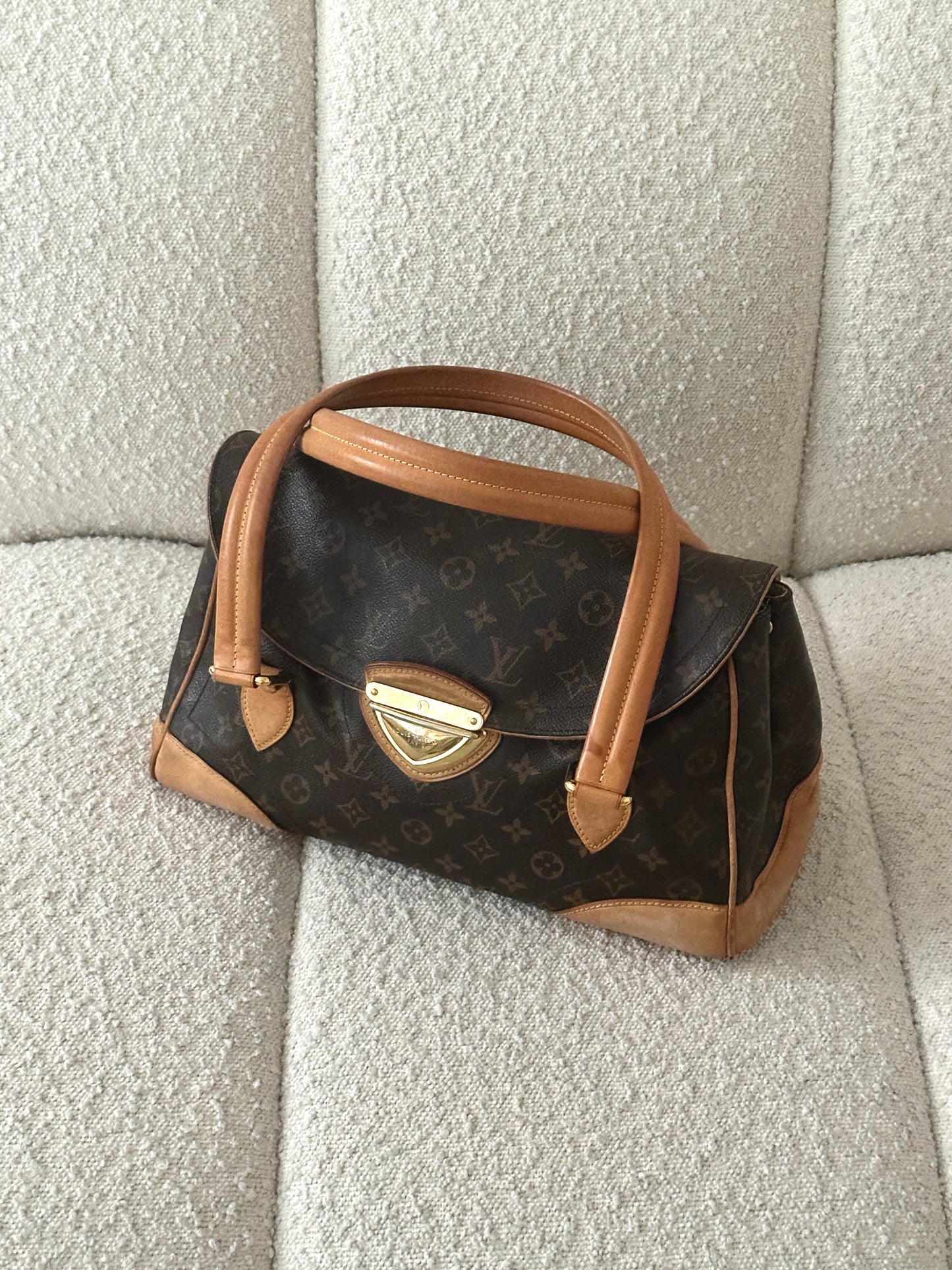 LOUIS VUITTON BEVERLY GM MONOGRAM SHOULDER BAG