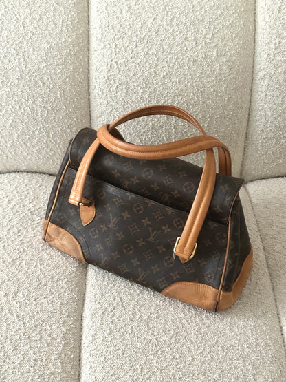 LOUIS VUITTON BEVERLY GM MONOGRAM SHOULDER BAG