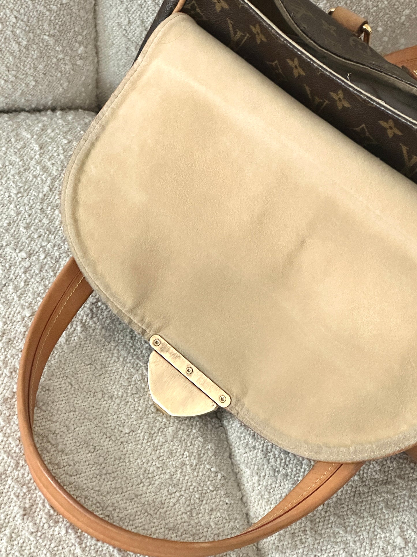 LOUIS VUITTON BEVERLY GM MONOGRAM SHOULDER BAG
